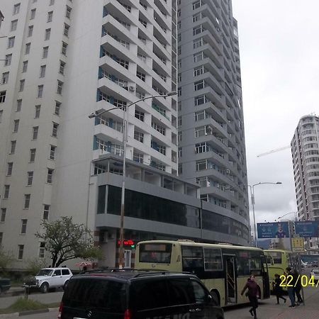 МАТЕ Apartment Батуми Экстерьер фото