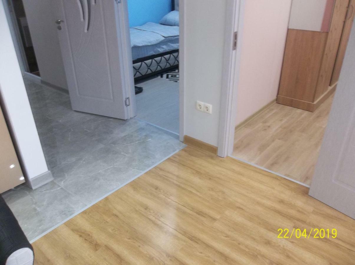 МАТЕ Apartment Батуми Экстерьер фото