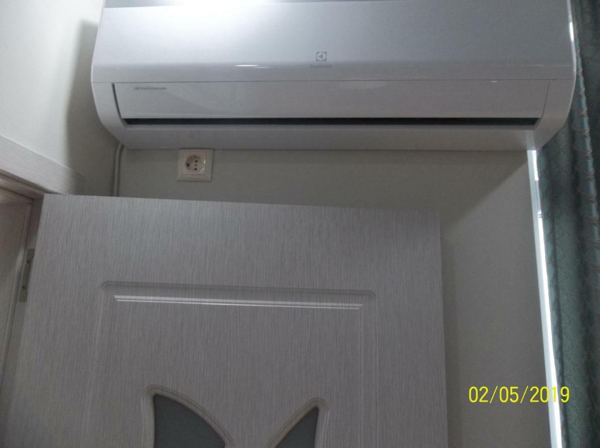 МАТЕ Apartment Батуми Экстерьер фото