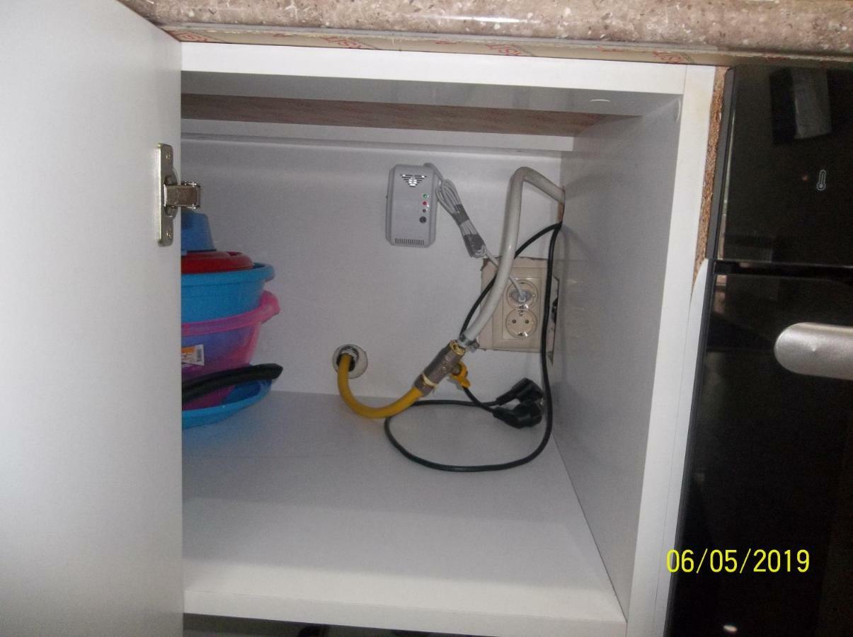 МАТЕ Apartment Батуми Экстерьер фото