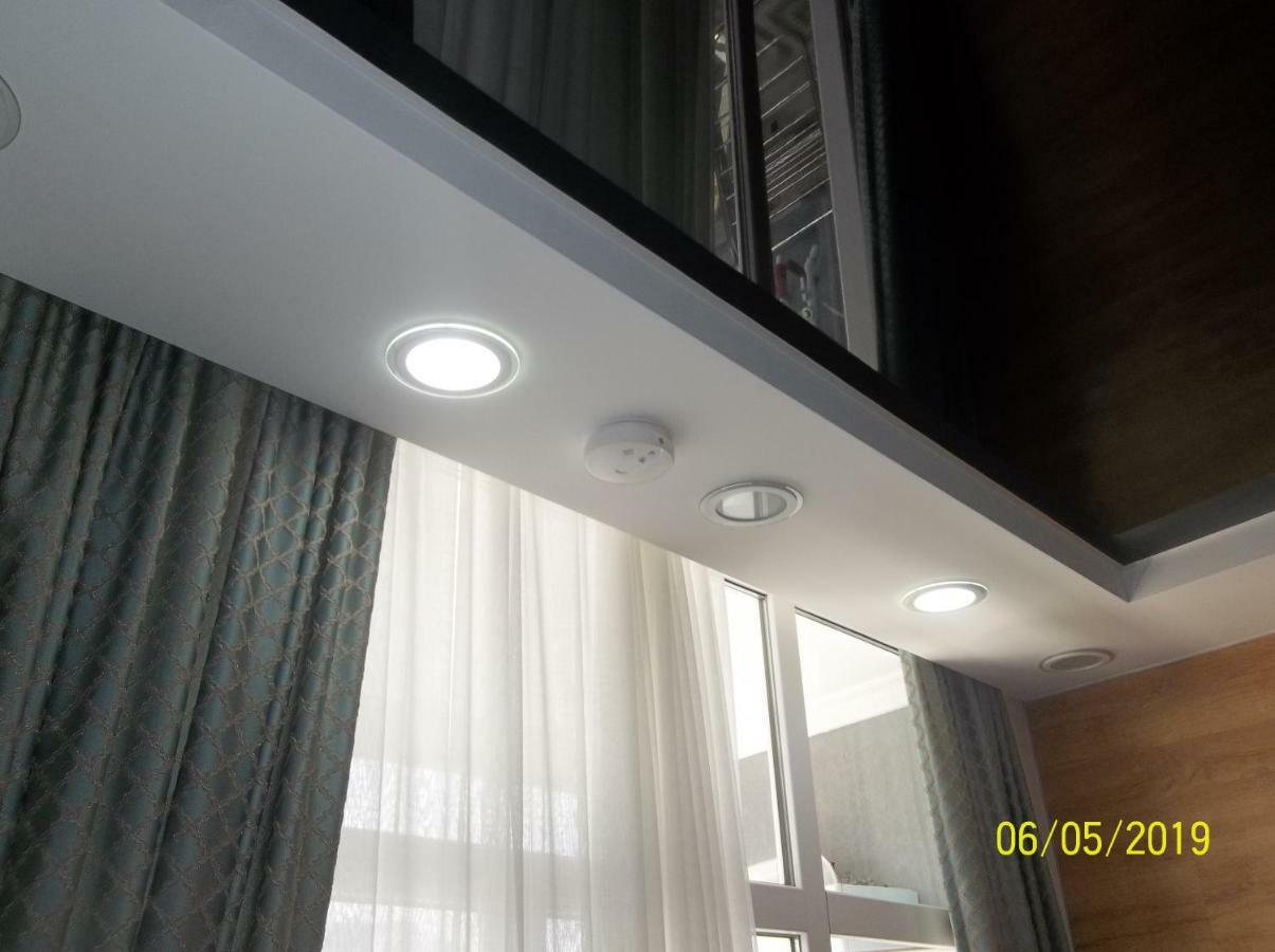 МАТЕ Apartment Батуми Экстерьер фото