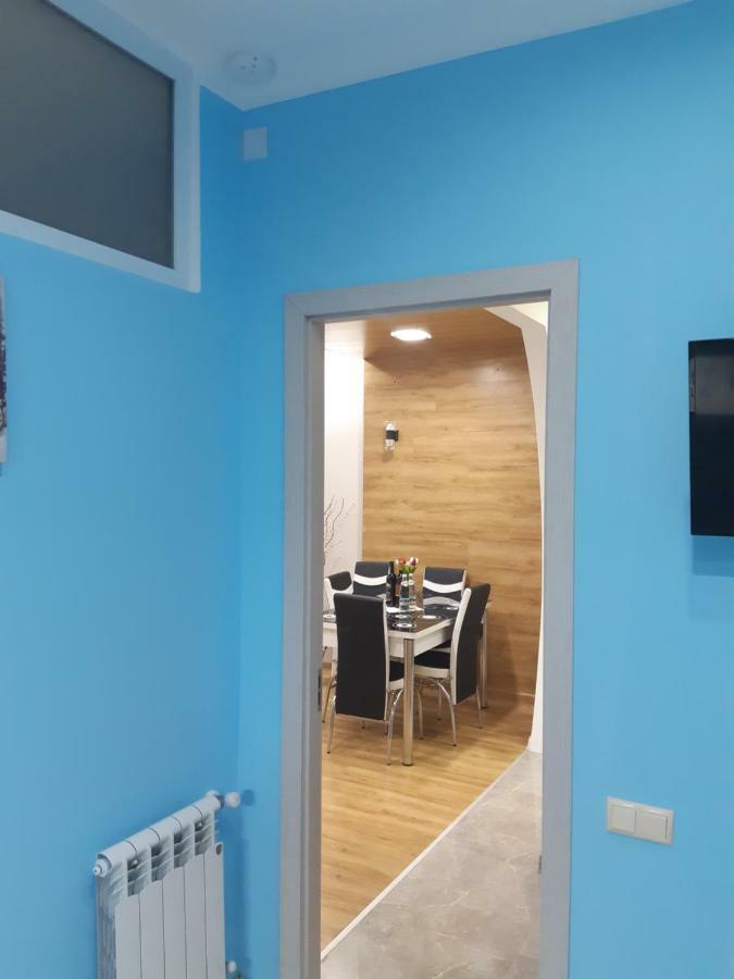 МАТЕ Apartment Батуми Экстерьер фото