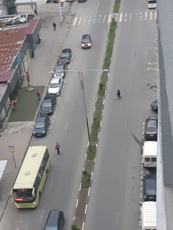 МАТЕ Apartment Батуми Экстерьер фото