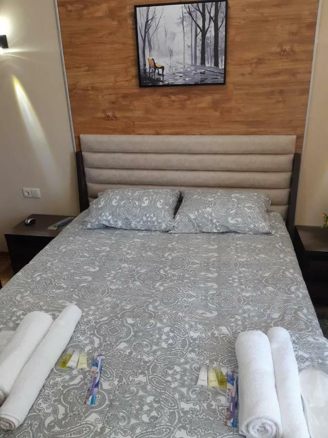МАТЕ Apartment Батуми Экстерьер фото