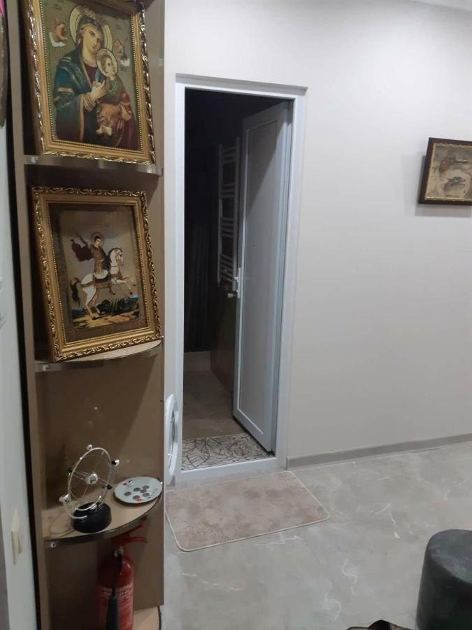 МАТЕ Apartment Батуми Экстерьер фото